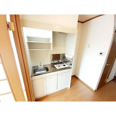シャトー長尾 203【管理NO：1-011329301-02030】 ★家具家電は申し込み後に搬入します★の物件画像