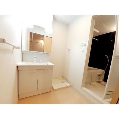 アヴニール　Ⅱ 102【管理NO：1-023577202-01020】 ★家具家電は申し込み後に搬入しますの物件画像
