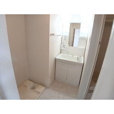 サンデリアーナⅢ　Ａ 202【管理NO：1-021729601-02020】 ★家具家電は申し込み後に搬入しますの物件画像