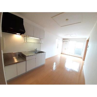 フローラ・Ｍ　Ⅳ 201【管理NO：1-015553102-02010】 ★家具家電は申し込み後に搬入します★の物件画像