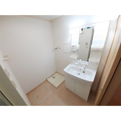 フローラ・Ｍ　Ⅳ 201【管理NO：1-015553102-02010】 ★家具家電は申し込み後に搬入します★の物件画像