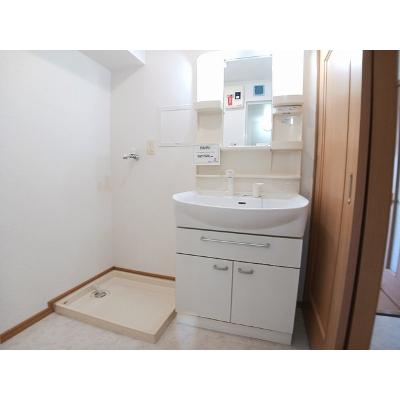 サニー・ハウス 203【管理NO：1-014875601-02030】 ★家具家電は申し込み後に搬入します★の物件画像