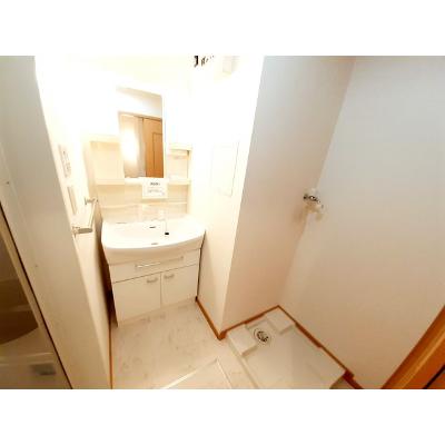 メゾン若園Ａ 201【管理NO：1-014718301-02010】 ★家具家電は申し込み後に搬入しますの物件画像