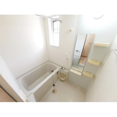 レフィナード三番街　Ⅲ 105【管理NO：1-013413603-01040】 ★家具家電は申し込み後に搬入しますの物件画像