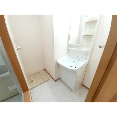サンライフ徳力 201【管理NO：1-012373801-02010】 ★家具家電は申し込み後に搬入します★の物件画像