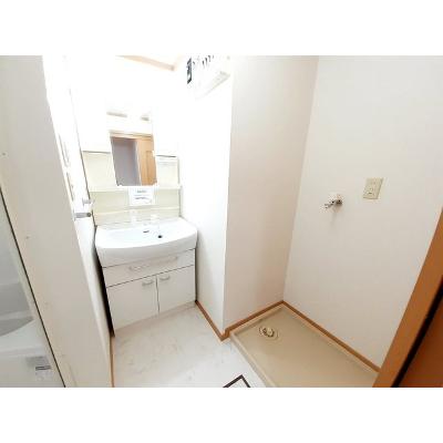 ジャン・アヴニールＡ 201【管理NO：1-012206101-02010】 ★家具家電は申し込み後に搬入します★の物件画像