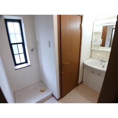 リス　プランタンＡ 101【管理NO：1-010531701-01010】 ★家具家電は申し込み後に搬入します★の物件画像
