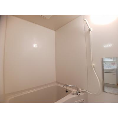 エスティ岬の山 301【管理NO：1-099209701-03010】 ★家具家電は申し込み後に搬入します★の物件画像