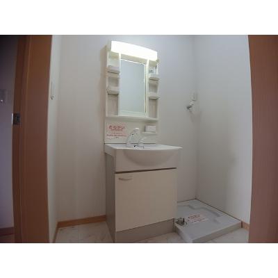 エスティ岬の山 301【管理NO：1-099209701-03010】 ★家具家電は申し込み後に搬入します★の物件画像