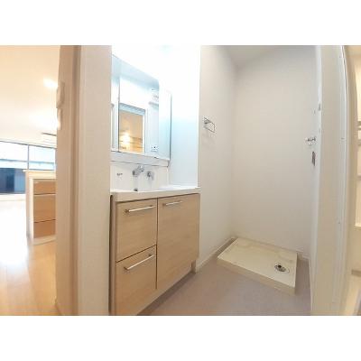 ＰＡＲＫＳＩＤＥ　ＣＯＵＲＴⅣ 203【管理NO：1-026677404-02030】 ★家具家電は申し込み後に搬入します★の物件画像