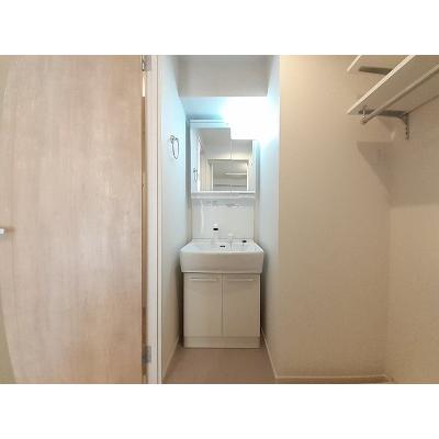 ロータス青山２ 202【管理NO：1-026205602-02020】 ★家具家電は申し込み後に搬入します★の物件画像
