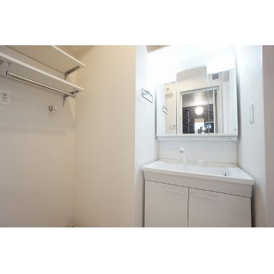 フラワーヒルズ　Ⅱ 102【管理NO：1-026191901-01020】 ★家具家電は申し込み後に搬入します★の物件画像