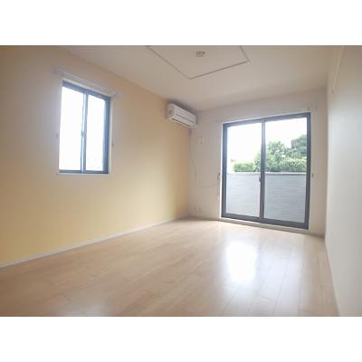 セレーノ洞海Ⅲ 105【管理NO：1-020839601-01040】 ★家具家電は申し込み後に搬入します★の物件画像