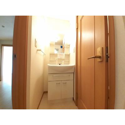 ベルサンライズＣ 102【管理NO：1-013857803-01020】 ★家具家電は申し込み後に搬入しますの物件画像