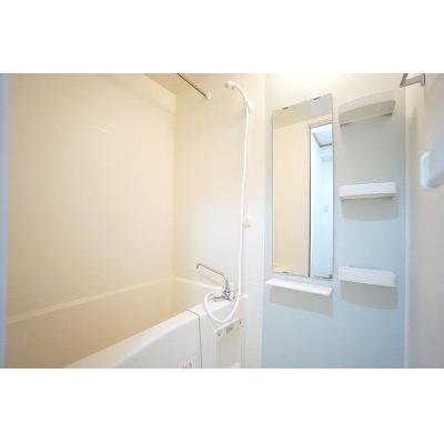 グランド・コスモ 905【管理NO：1-013784901-09040】 ★家具家電は申し込み後に搬入します★の物件画像