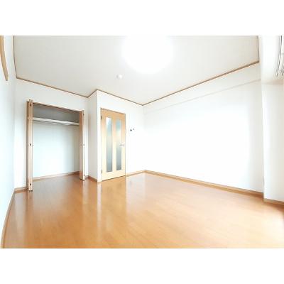 グランド・コスモ 806【管理NO：1-013784901-08050】 ★家具家電は申し込み後に搬入しますの物件画像