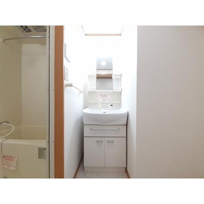 グランド・コスモ 806【管理NO：1-013784901-08050】 ★家具家電は申し込み後に搬入しますの物件画像