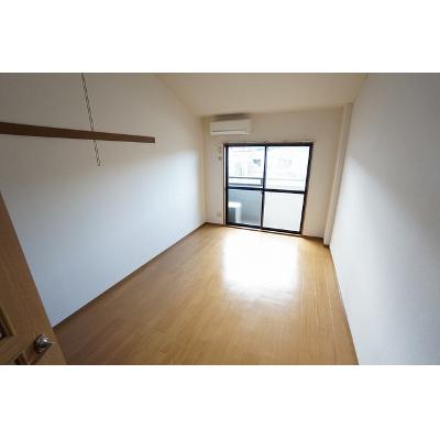 サンハイム 207【管理NO：1-007612401-02060】 ★家具家電は申し込み後に搬入します★の物件画像