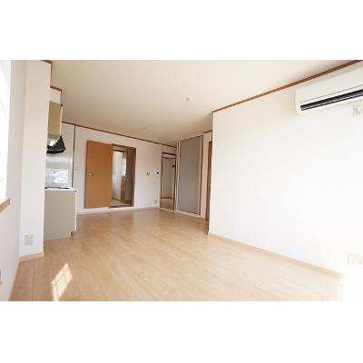 エヌズ・丸ノ内 202【管理NO：1-007279101-02020】 ★家具家電は申し込み後に搬入します★の物件画像