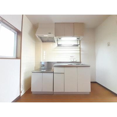 ファミールＡ 102【管理NO：1-005340401-01020】 ★家具家電は申し込み後に搬入しますの物件画像