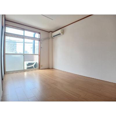 エスポワール萩原 201【管理NO：1-005012001-02010】 ★家具家電は申し込み後に搬入します★の物件画像