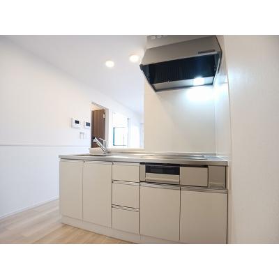 プリマベーラ 203【管理NO：1-028426601-02030】 ★家具家電は申し込み後に搬入します★の物件画像