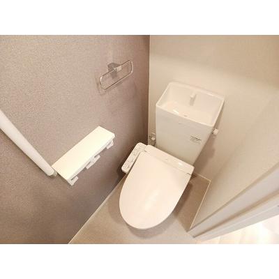 エレガンシア 105【管理NO：1-028418901-01050】 ★家具家電は申し込み後に搬入します★の物件画像