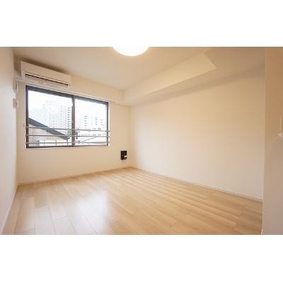 コンフォート・Ｆ 205【管理NO：1-026217701-02040】 ★家具家電は申し込み後に搬入します★の物件画像