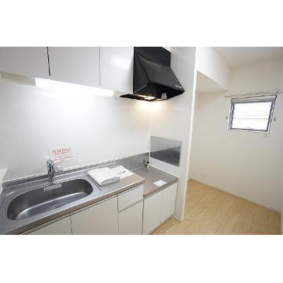 プリムローズ本城　Ｂ 201【管理NO：1-021403302-02010】 ★家具家電は申し込み後に搬入します★の物件画像