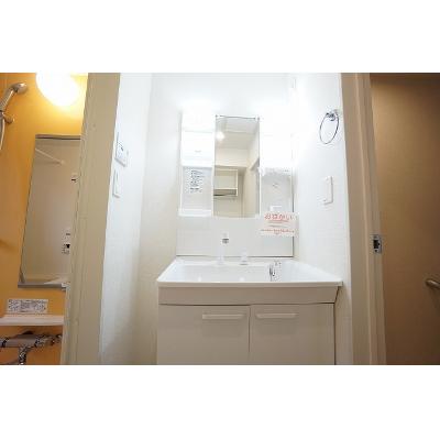 プリムローズ本城　Ｂ 201【管理NO：1-021403302-02010】 ★家具家電は申し込み後に搬入します★の物件画像