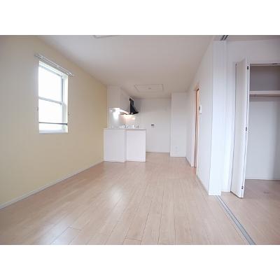エレガンス・ウィンズ 201【管理NO：1-020398101-02010】 ★家具家電は申し込み後に搬入しますの物件画像