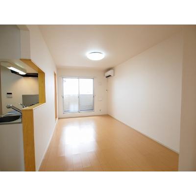 ＯｎｅＬｏｖｅ 302【管理NO：1-018839001-03020】 ★家具家電は申し込み後に搬入します★の物件画像