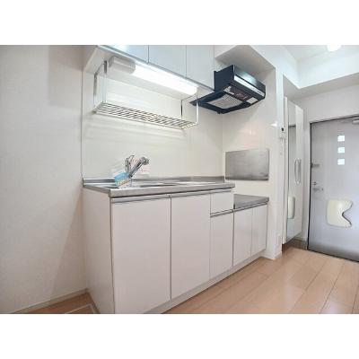 グラース　メゾン 102【管理NO：1-017781601-01020】 ★家具家電は申し込み後に搬入します★の物件画像
