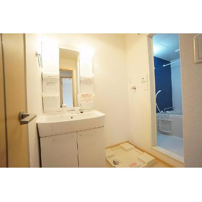 セレーノ洞海 102【管理NO：1-017034101-01020】 ★家具家電は申し込み後に搬入します★ ★2026年09月下旬入居可能★の物件画像