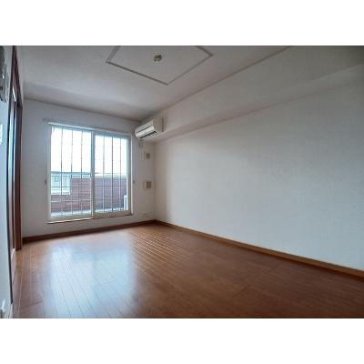 アルベロ 203【管理NO：1-014436301-02030】 ★家具家電は申し込み後に搬入します★の物件画像