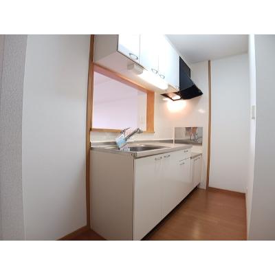 アルベロ 203【管理NO：1-014436301-02030】 ★家具家電は申し込み後に搬入します★の物件画像