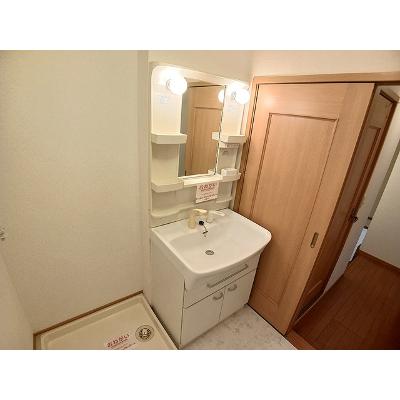 フォルテ二島Ｂ 203【管理NO：1-013716102-02030】 ★家具家電は申し込み後に搬入します★の物件画像