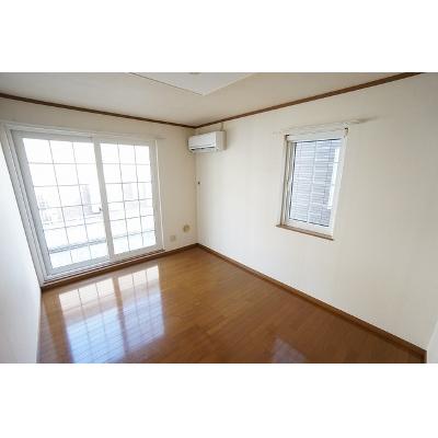 エヴァーグリーンＦ 103【管理NO：1-011706002-01030】 ★家具家電は申し込み後に搬入します★ ★2026年10月中旬入居可能★の物件画像
