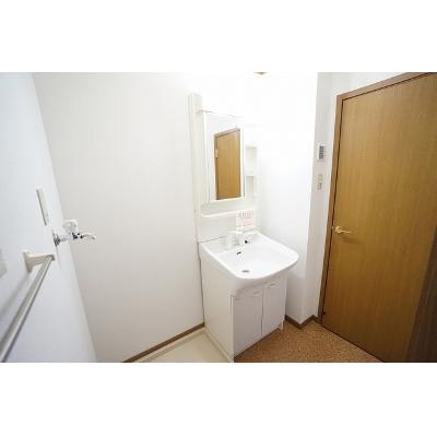 エヴァーグリーンＦ 103【管理NO：1-011706002-01030】 ★家具家電は申し込み後に搬入します★ ★2026年10月中旬入居可能★の物件画像