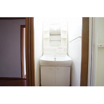 ヴァン・ティ・アン中の原Ｃ 101【管理NO：1-010975401-01010】 ★家具家電は申し込み後に搬入します★の物件画像