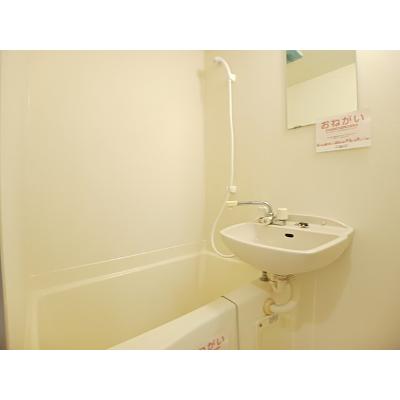 メゾン・ボーＤ 202【管理NO：1-009390701-02020】 ★家具家電は申し込み後に搬入します★の物件画像