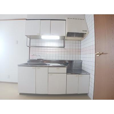 クレストール 203【管理NO：1-006147701-02030】 ★家具家電は申し込み後に搬入します★の物件画像