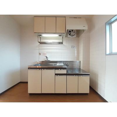 パレスサンノゼ 203【管理NO：1-004811601-02030】 ★家具家電は申し込み後に搬入します★の物件画像