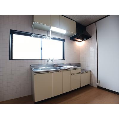 天野ビル 301【管理NO：1-001689001-03010】 ★家具家電は申し込み後に搬入します★の物件画像