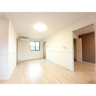 レ　セレニタ 201【管理NO：1-027298301-02010】 ★家具家電は申し込み後に搬入します 2026年08月中旬入居可能の物件画像