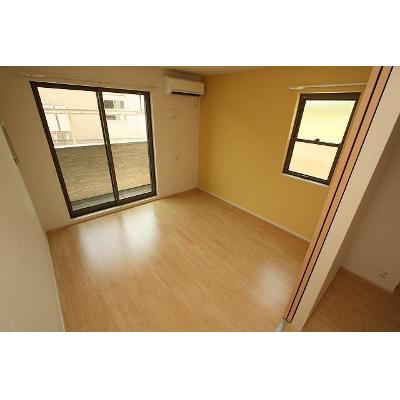 シャインＢ 101【管理NO：1-023909102-01010】 ★家具家電は申し込み後に搬入します★ ★2026年11月中旬入居可能★の物件画像