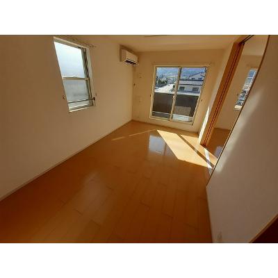 ソレイユ伊川Ⅱ 203【管理NO：1-018613602-02030】 ★家具家電は申し込み後に搬入します★の物件画像