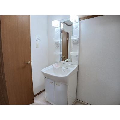 シャレットⅠ 203【管理NO：1-011556901-02030】 ★家具家電は申し込み後に搬入します★の物件画像