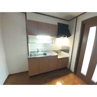 フル・ムーン 101【管理NO：1-011425701-01010】 ★家具家電は申し込み後に搬入します★の物件画像