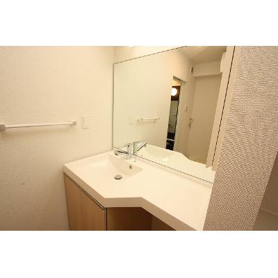 ノーヴァ　ＷＥＳＴ 202【管理NO：1-022800301-02020】 ★家具家電は申し込み後に搬入します★の物件画像